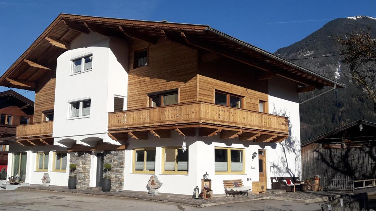 Studio Hochzillertal Mit Sauna & E-Ladestation Ried im Zillertal Exterior foto